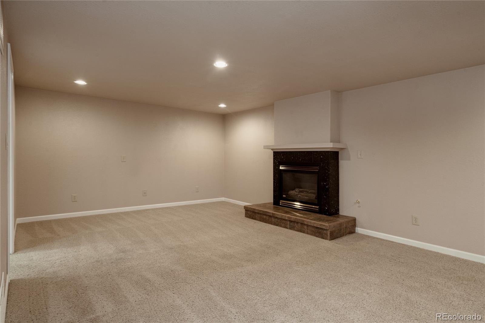 8936 W Ottawa Avenue