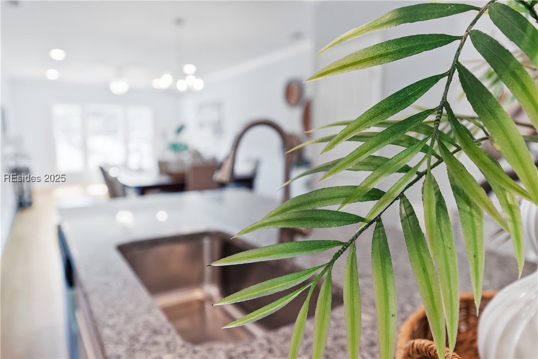 284 Bleecker Street S Unit: 28