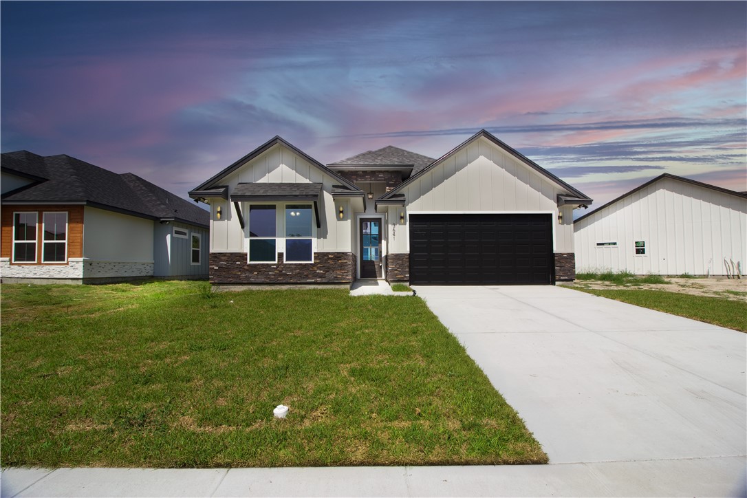3641 Rebecca Dr