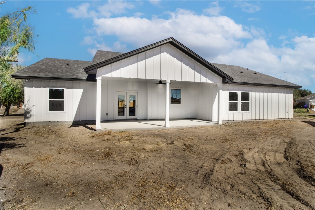 3645 Rebecca Dr