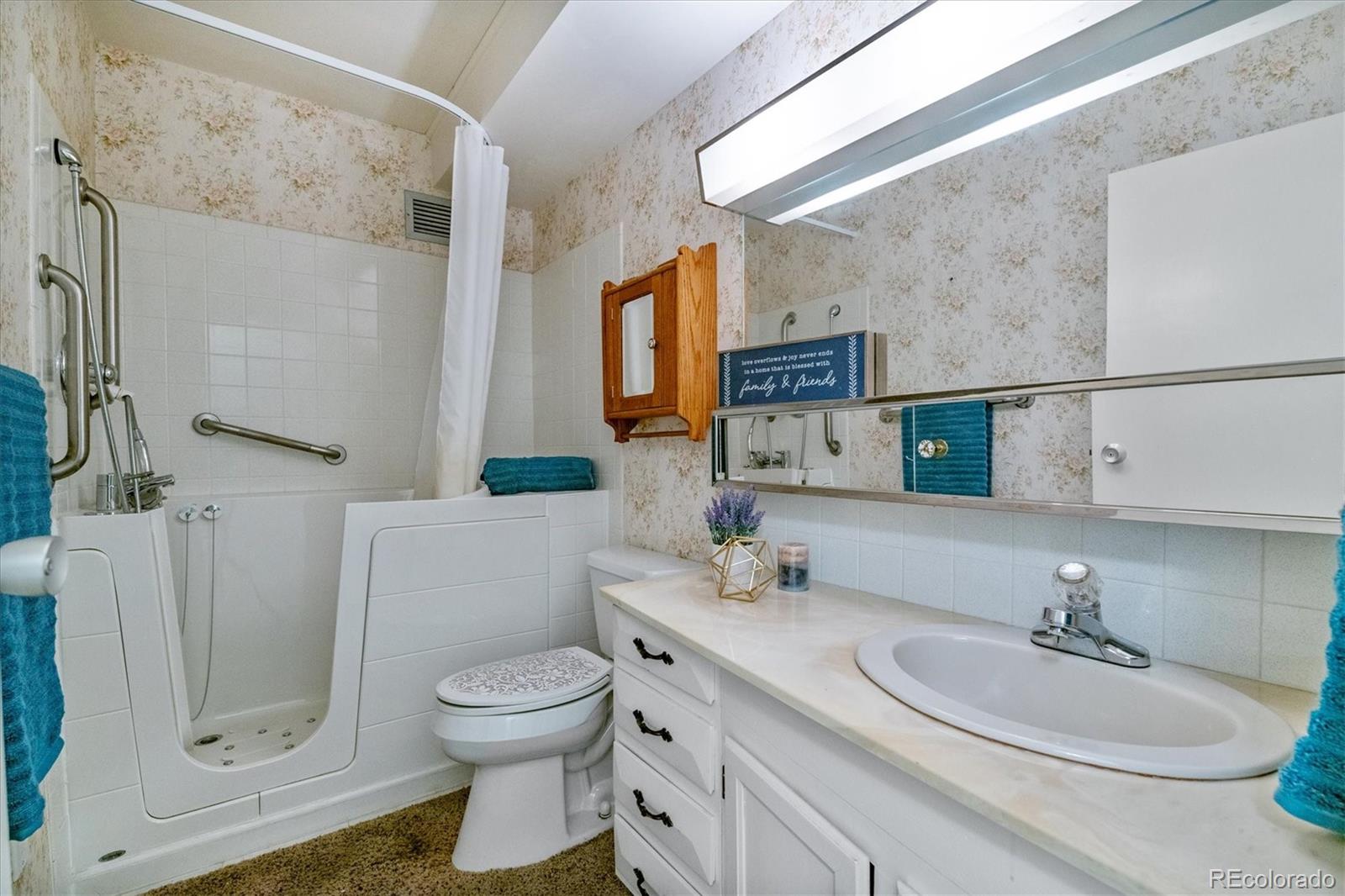 9625 E Center Avenue Unit: 4A