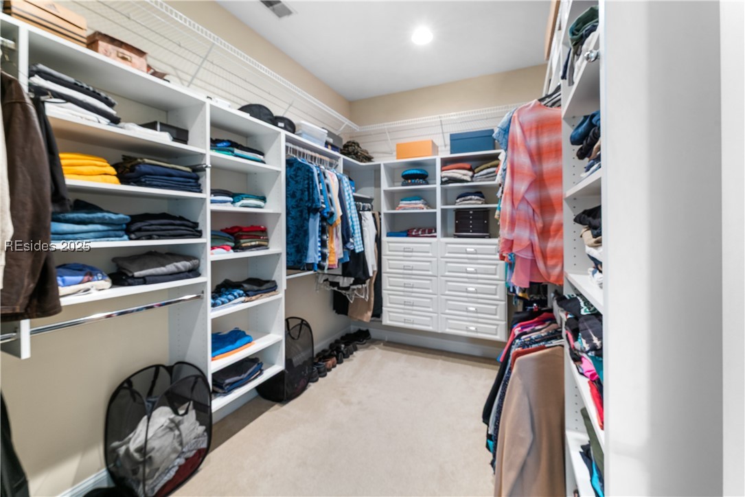 6 Dryden Cir