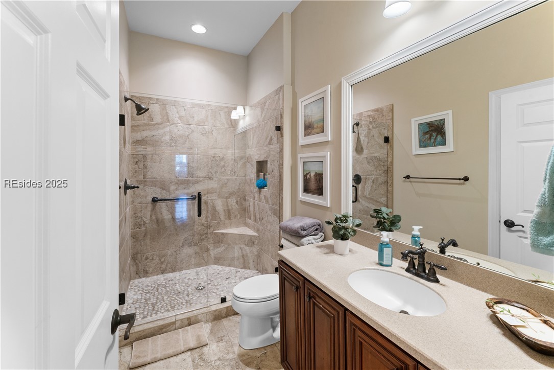 6 Dryden Cir