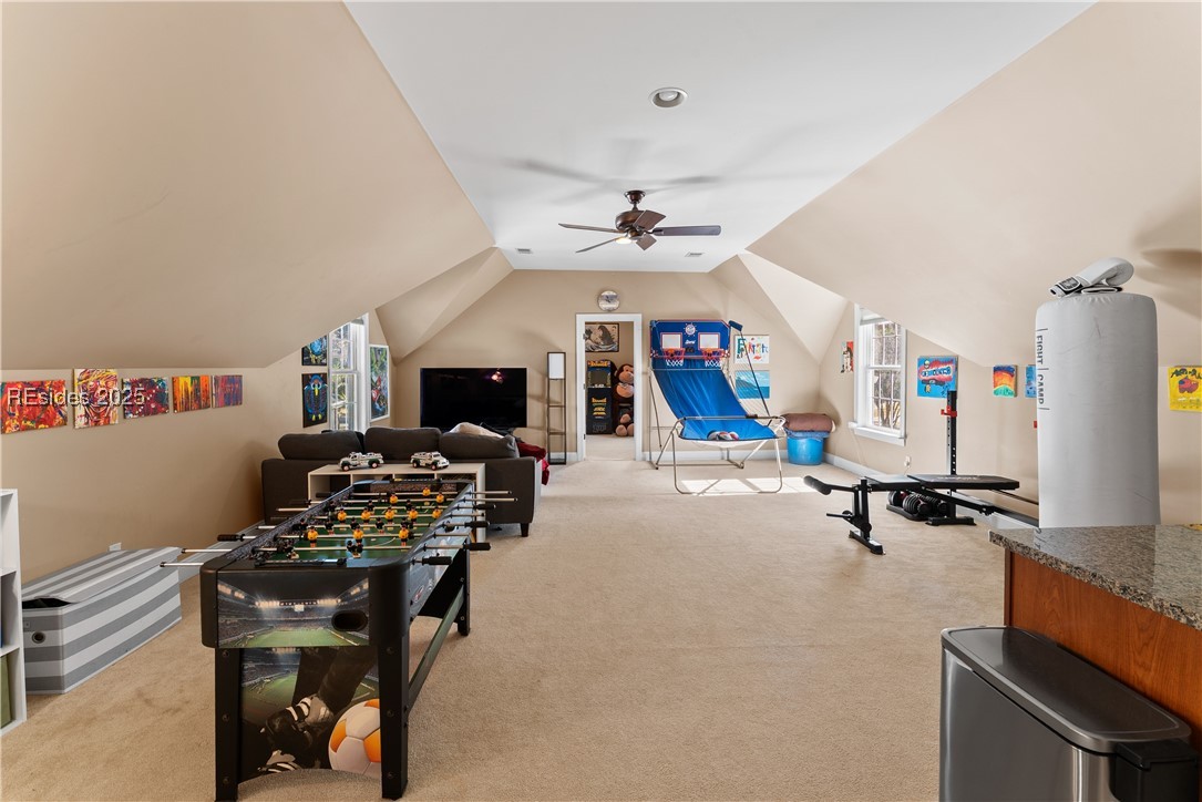 6 Dryden Cir