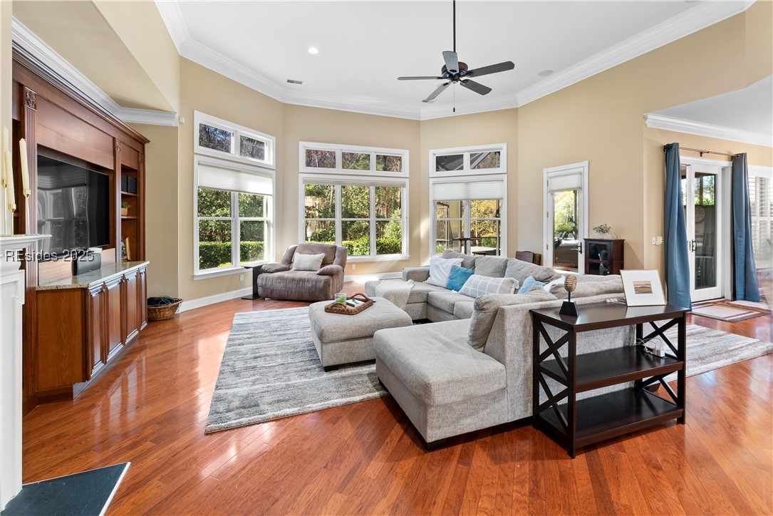 6 Dryden Cir