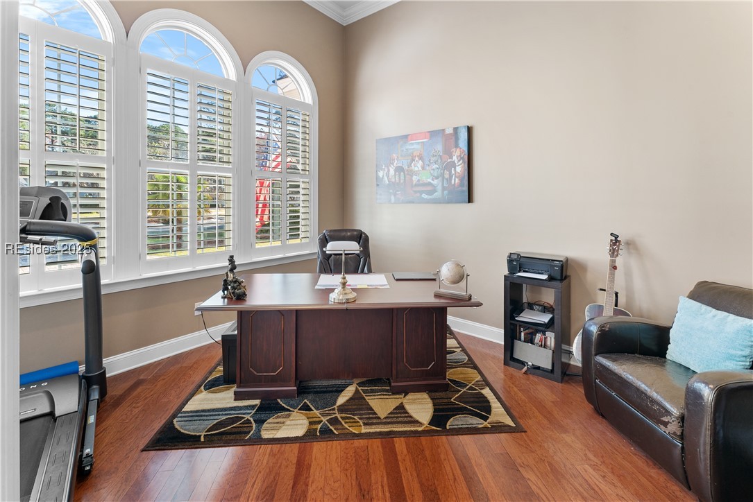 6 Dryden Cir