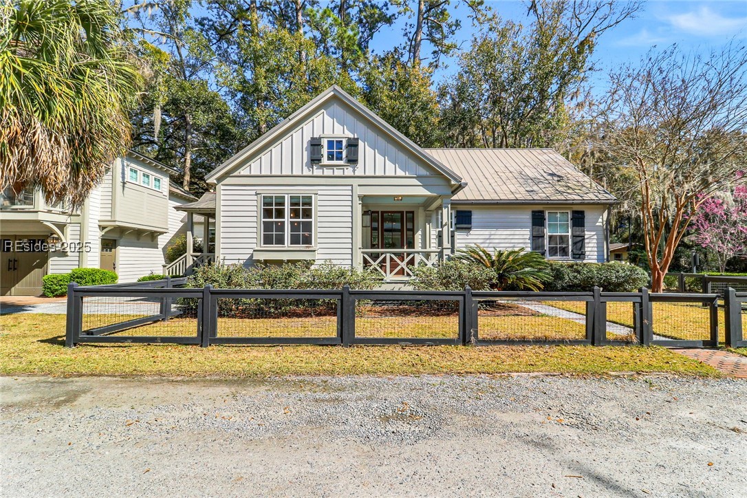 13 Lawrence Street