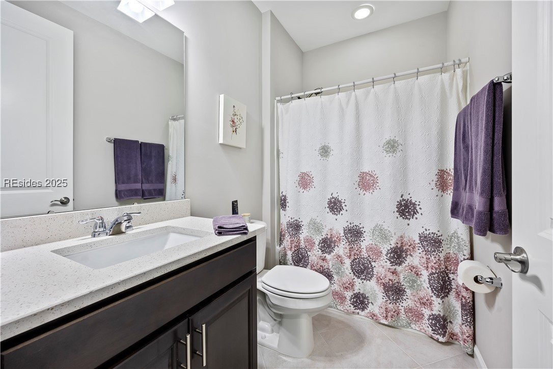 1418 Shoreside Dr Unit: 102