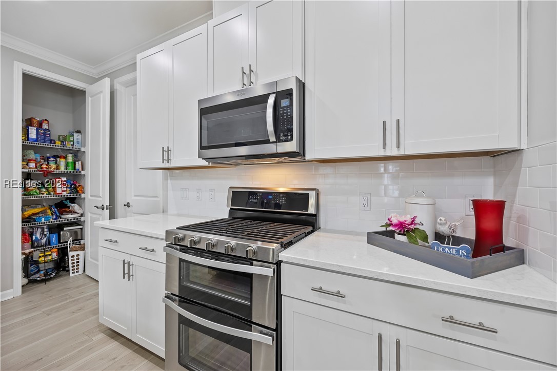 1418 Shoreside Dr Unit: 102