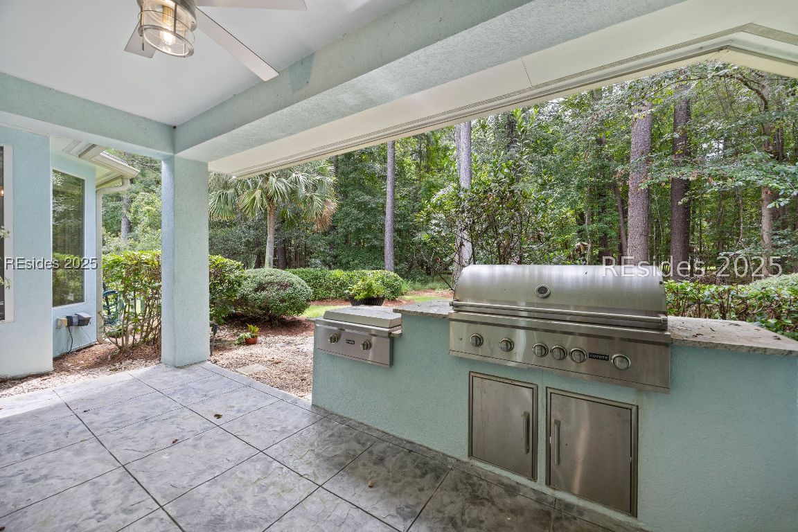 6 Bellavista Court