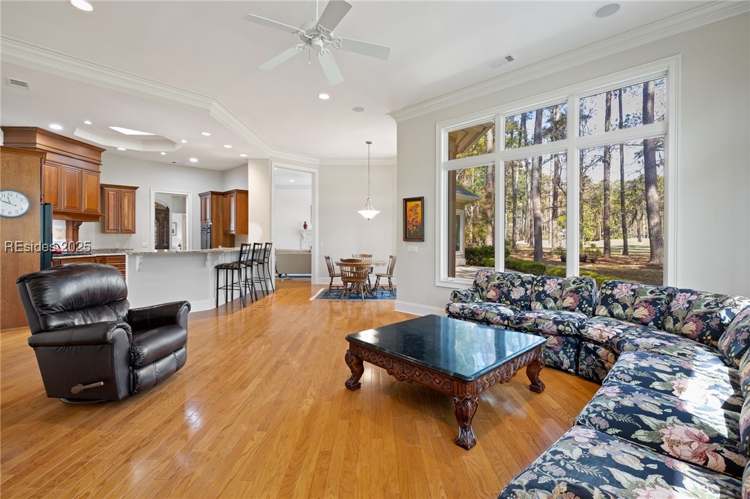 67 Winding Oak Drive