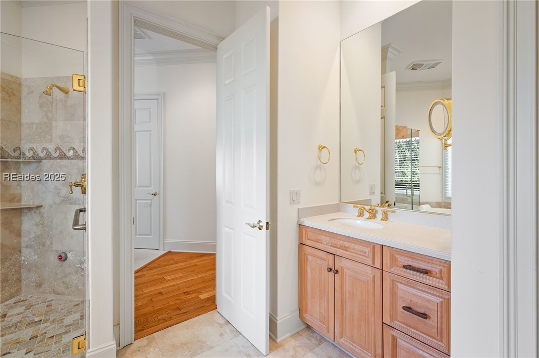 67 Winding Oak Drive