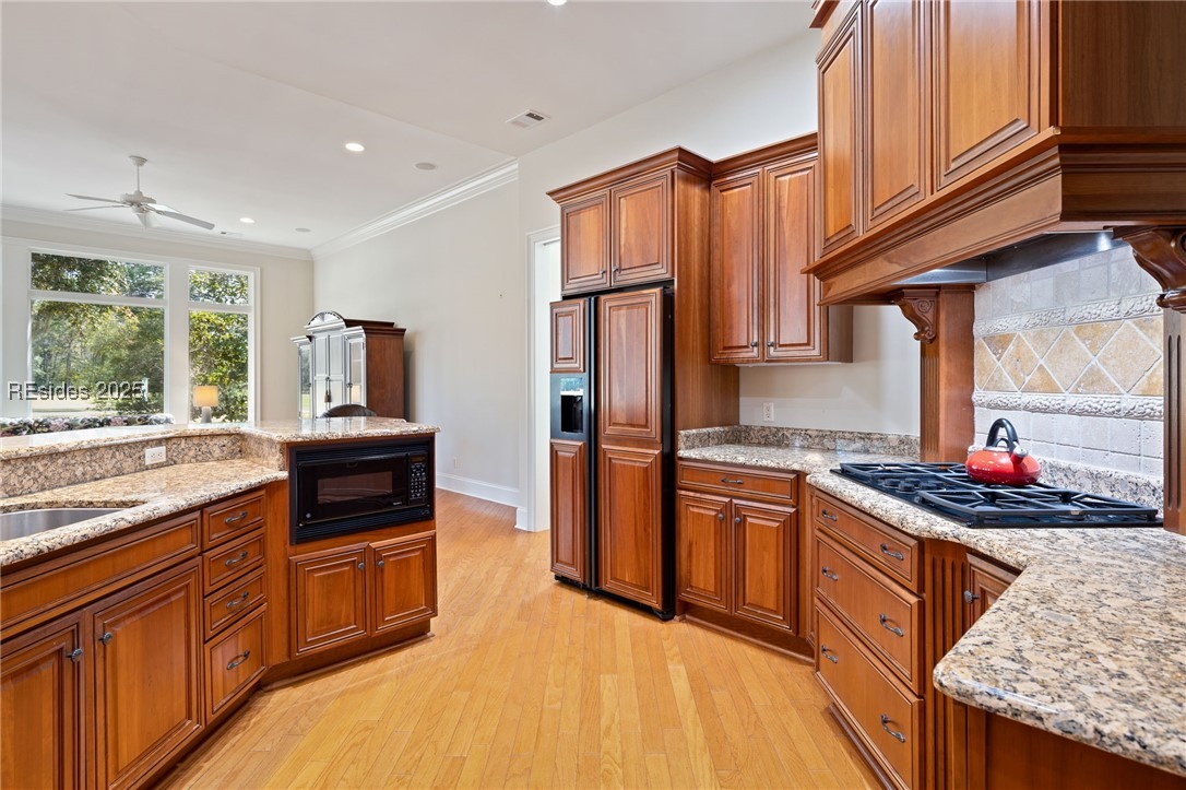 67 Winding Oak Drive