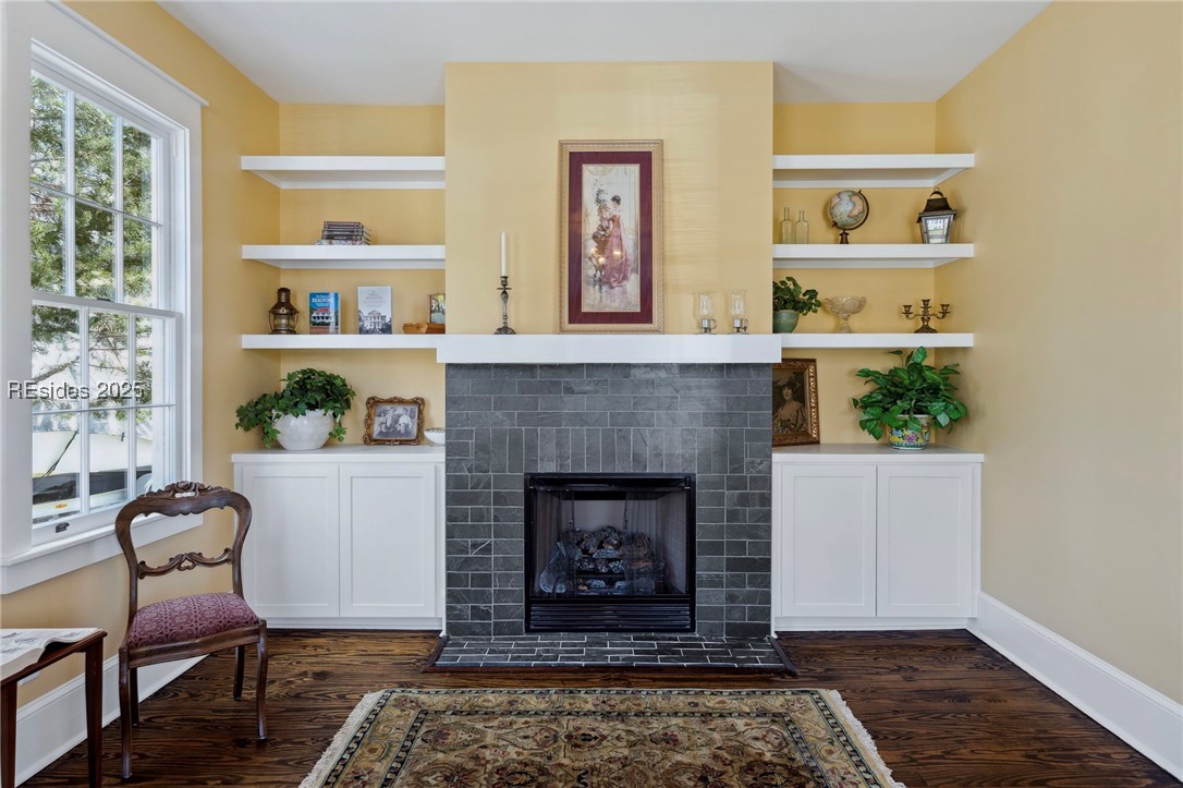 808 Washington Street