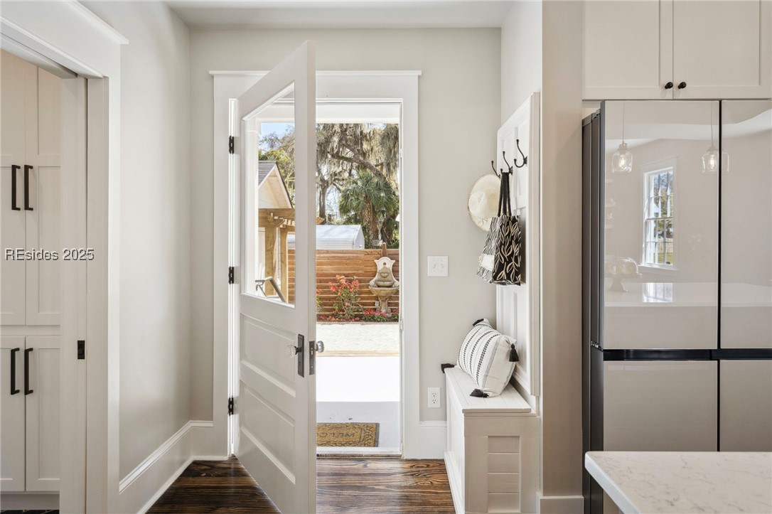 808 Washington Street