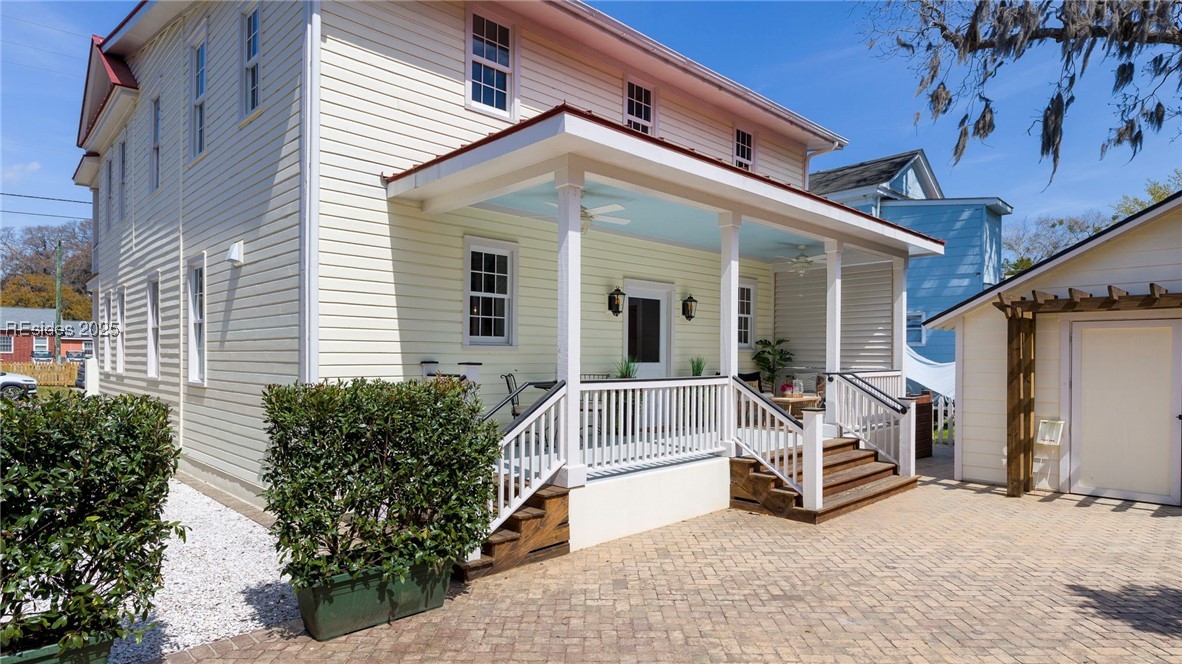 808 Washington Street