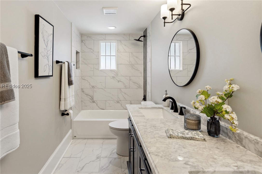 808 Washington Street