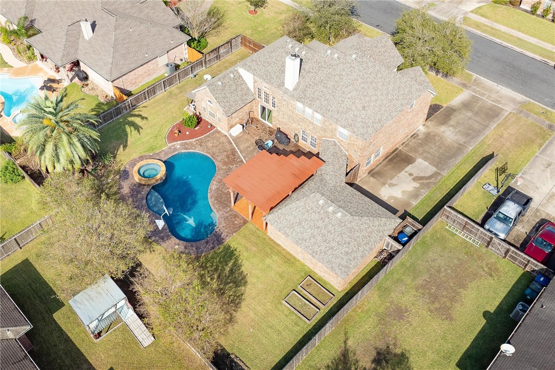 6137 Lemans Dr