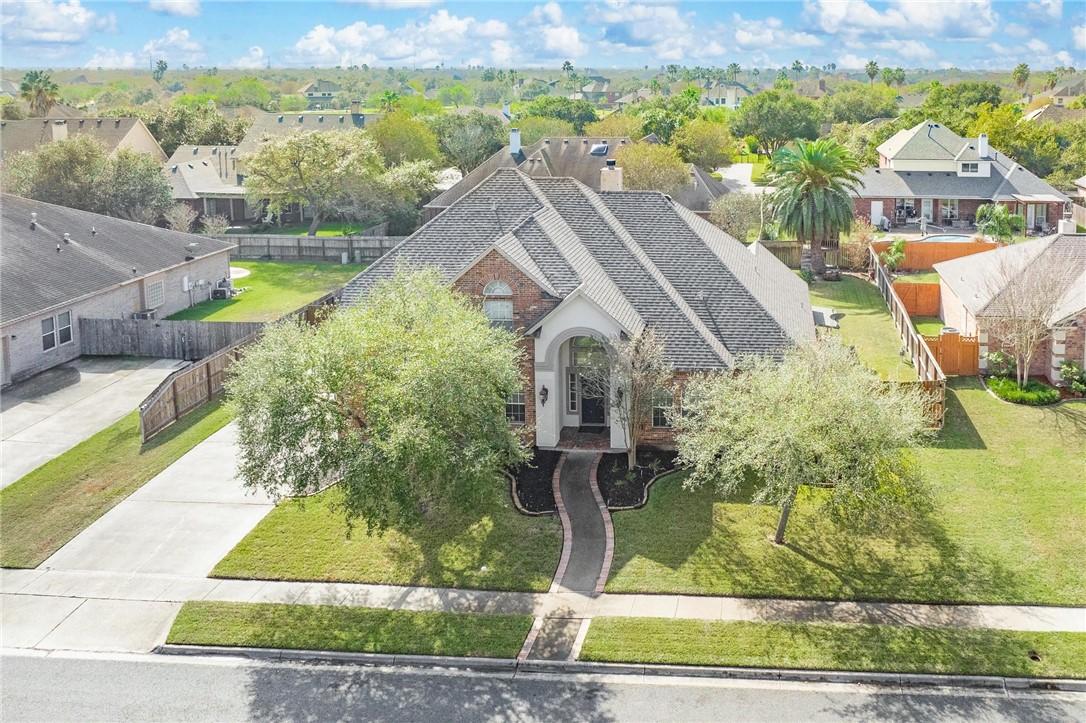6137 Lemans Dr