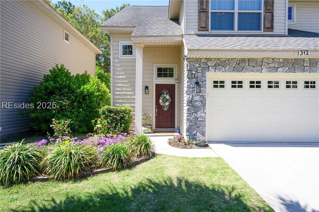 312 Ceasar Place