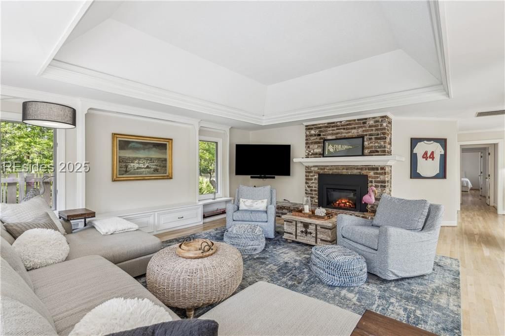 2 Red Maple Rd