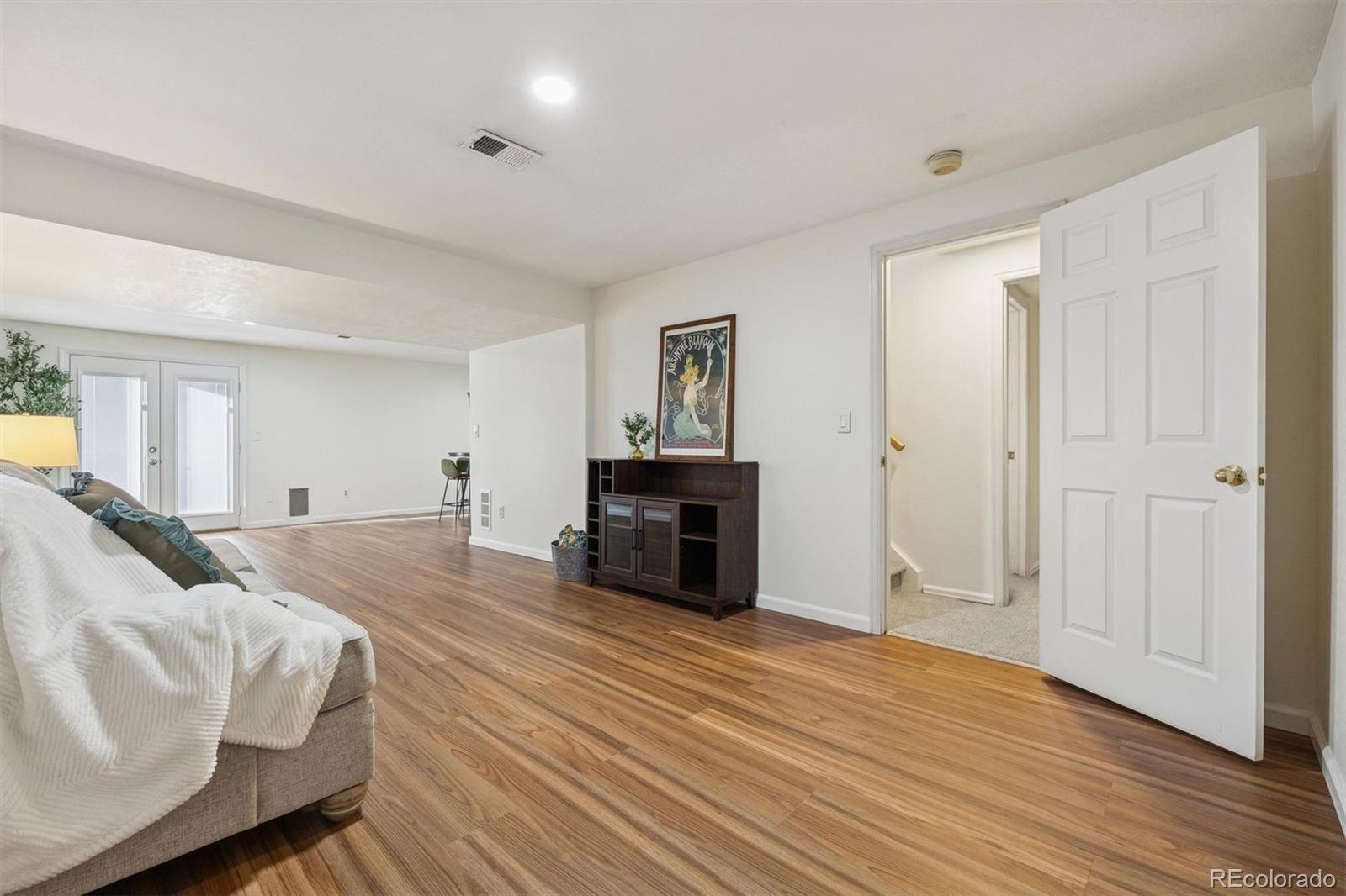 9471 Burlington Lane
