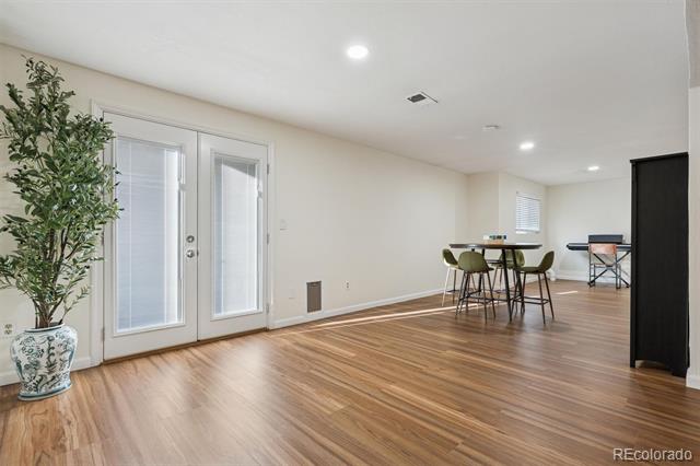 9471 Burlington Lane