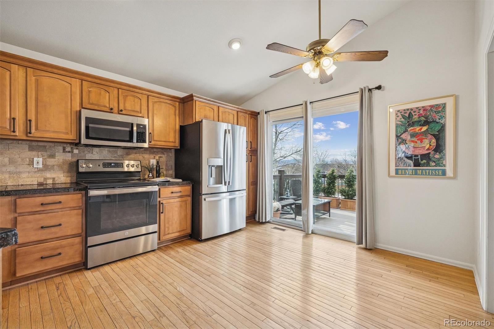 9471 Burlington Lane