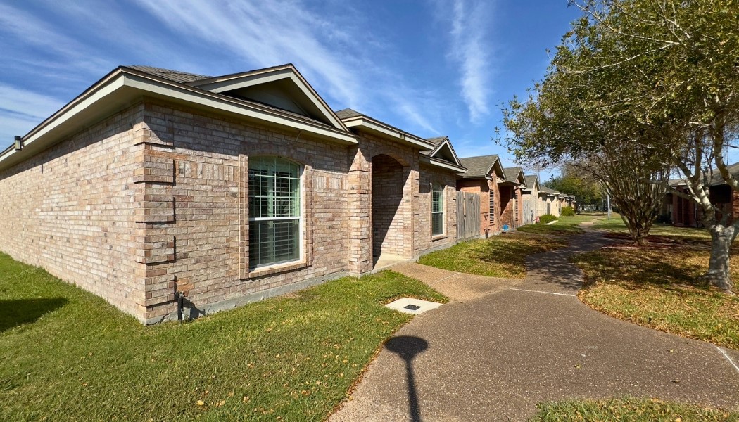 7205 THE MANSIONS Dr Unit #Y-1