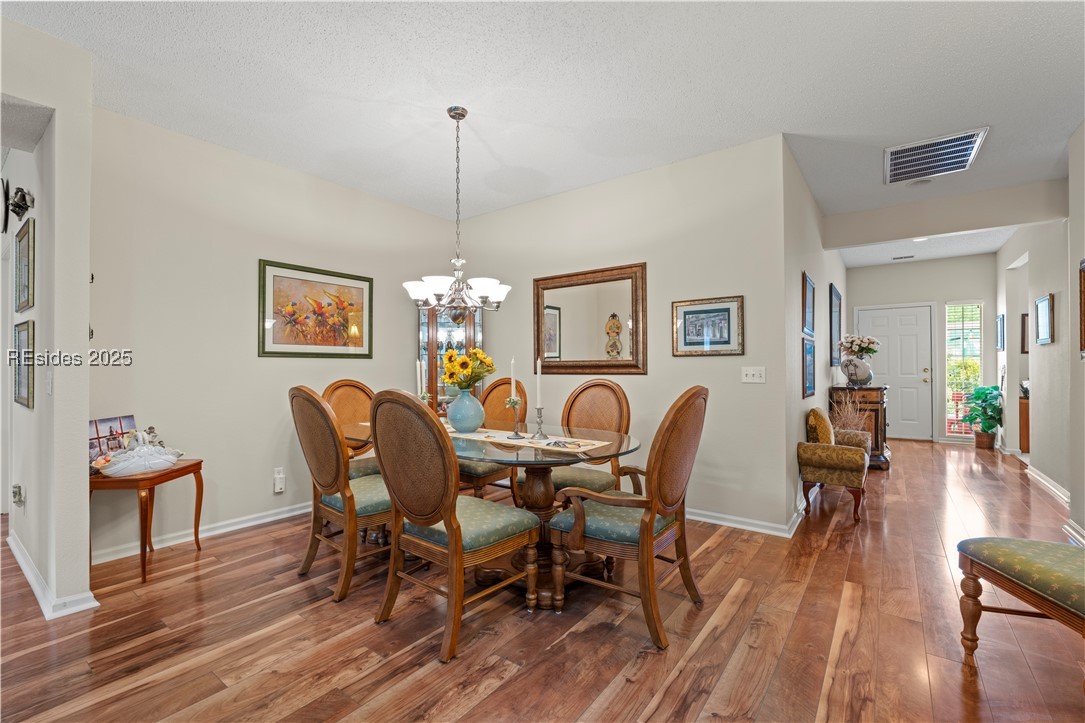 29 Sundome Court