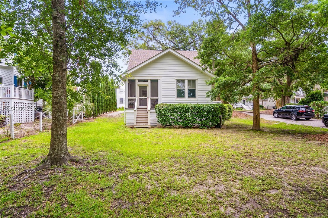 18 Bostick Circle
