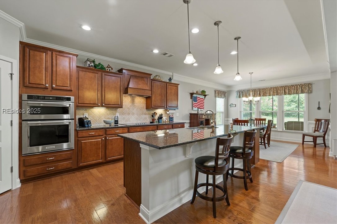 68 Bainbridge Way