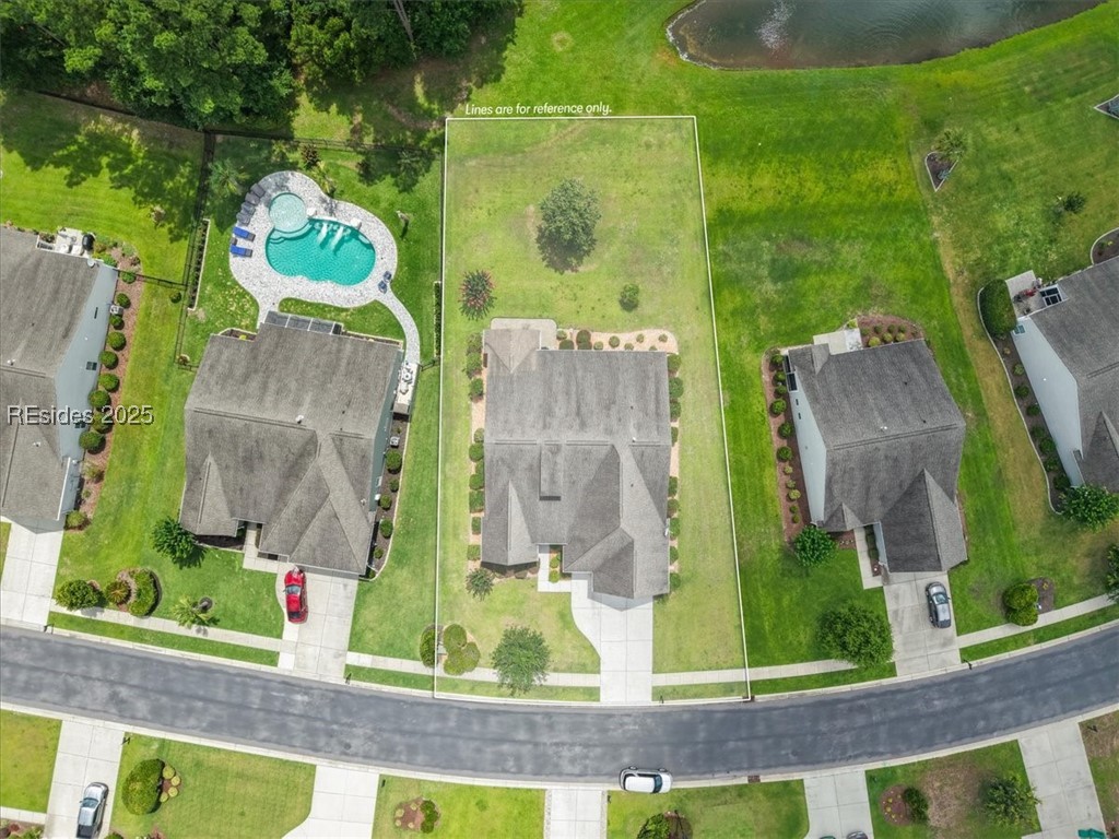 68 Bainbridge Way