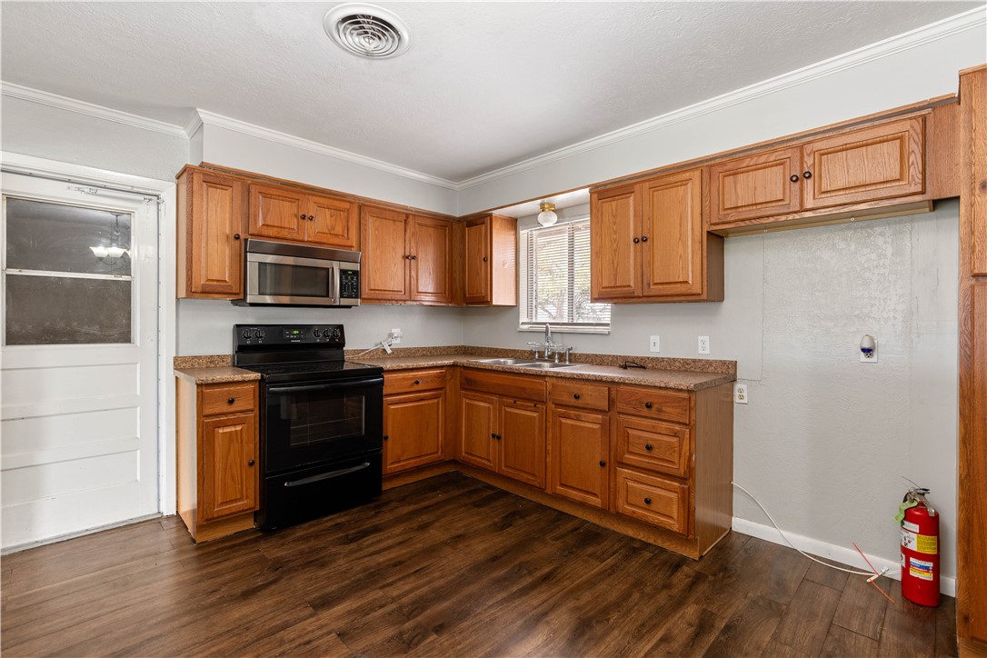4113 Montego Dr