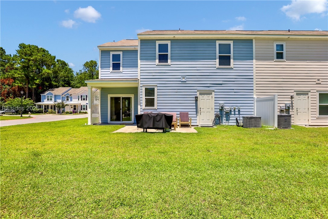 83 Plumgrass Street
