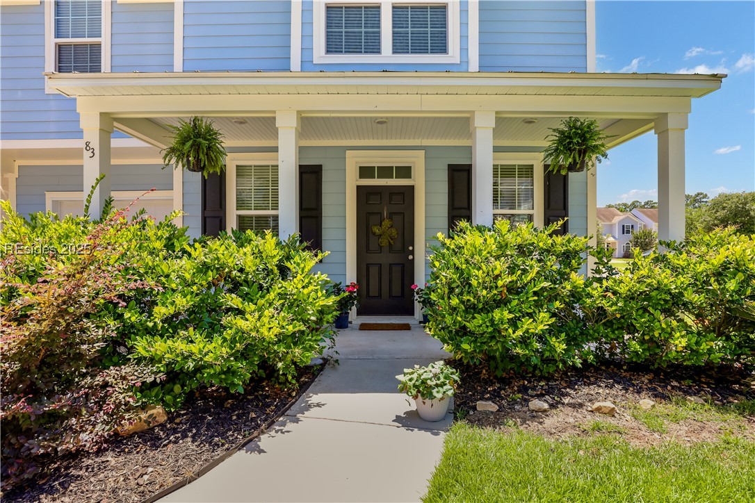 83 Plumgrass Street