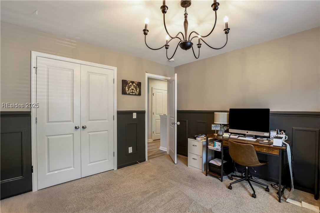 83 Plumgrass Street