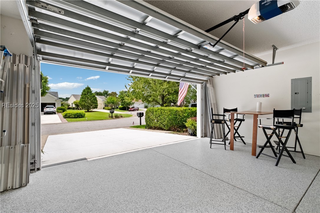 525 Colonel Thomas Heyward Rd