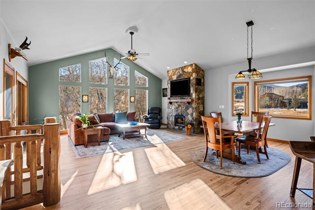 44 Forest Ridge Circle