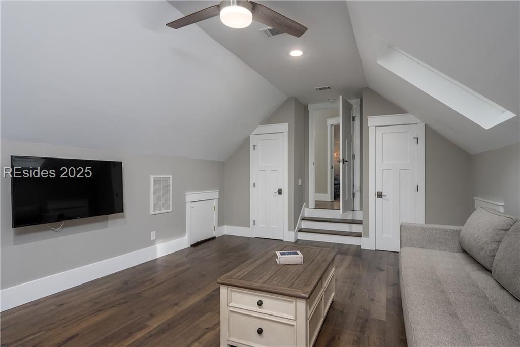 1 Spartina Crescent