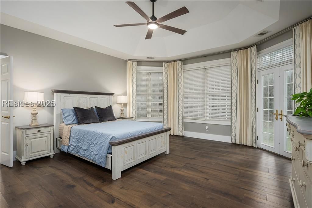 1 Spartina Crescent