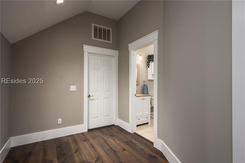 1 Spartina Crescent