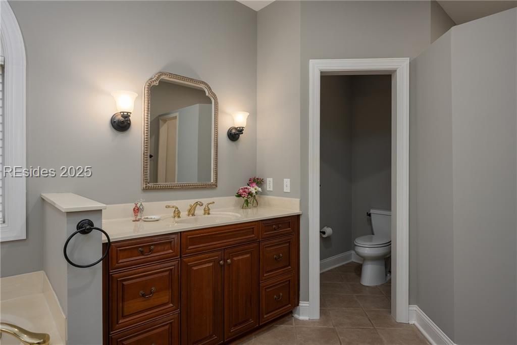 1 Spartina Crescent