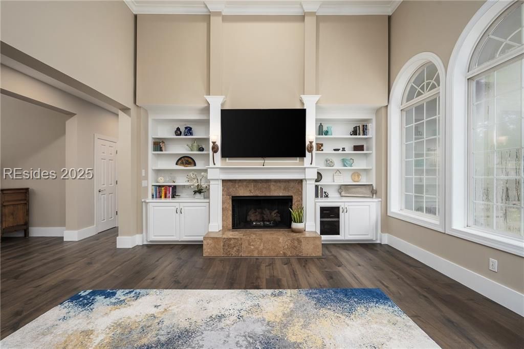 1 Spartina Crescent