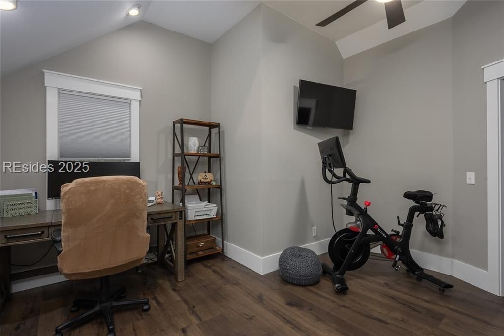 1 Spartina Crescent