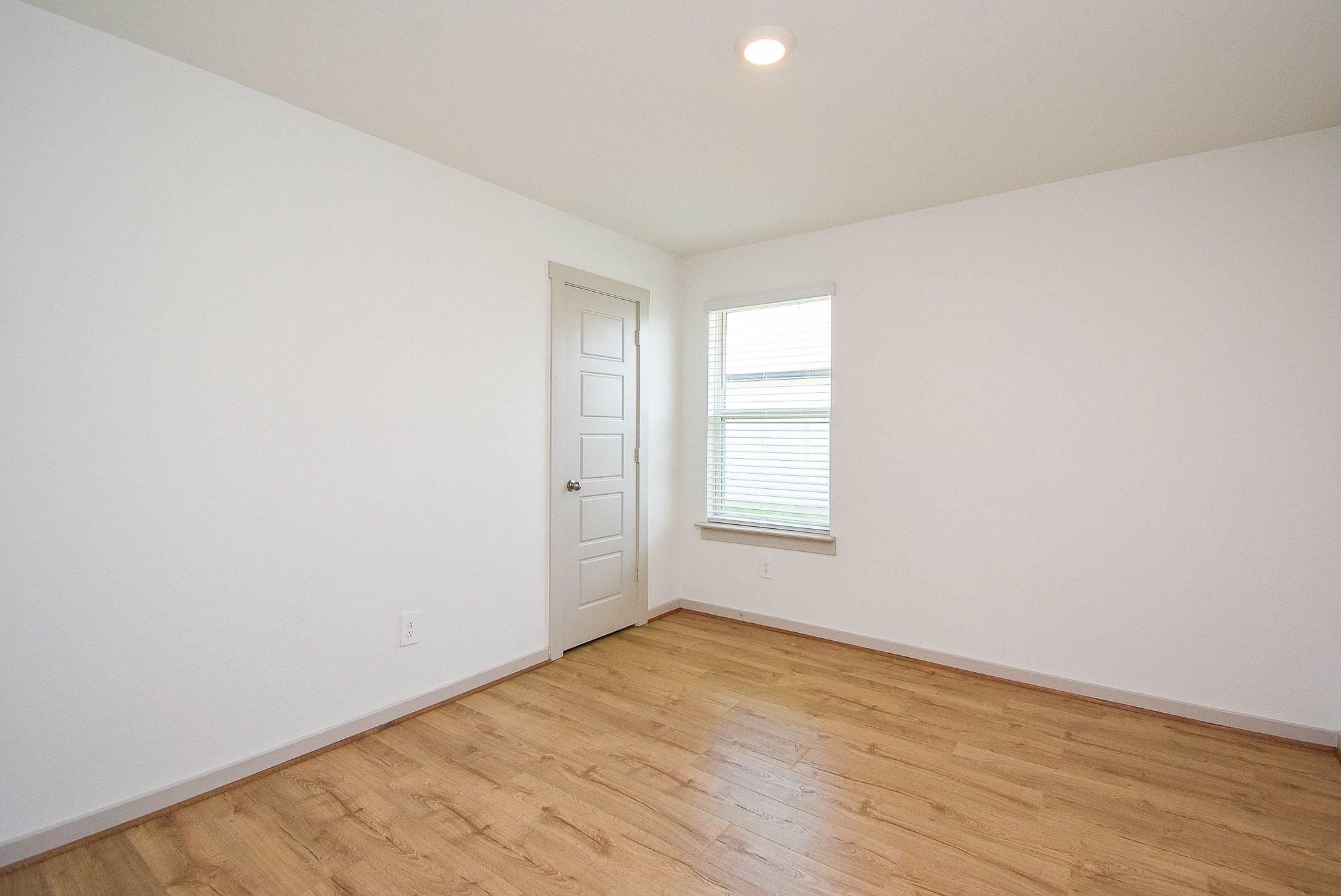 1614 Mountain Echo Drive