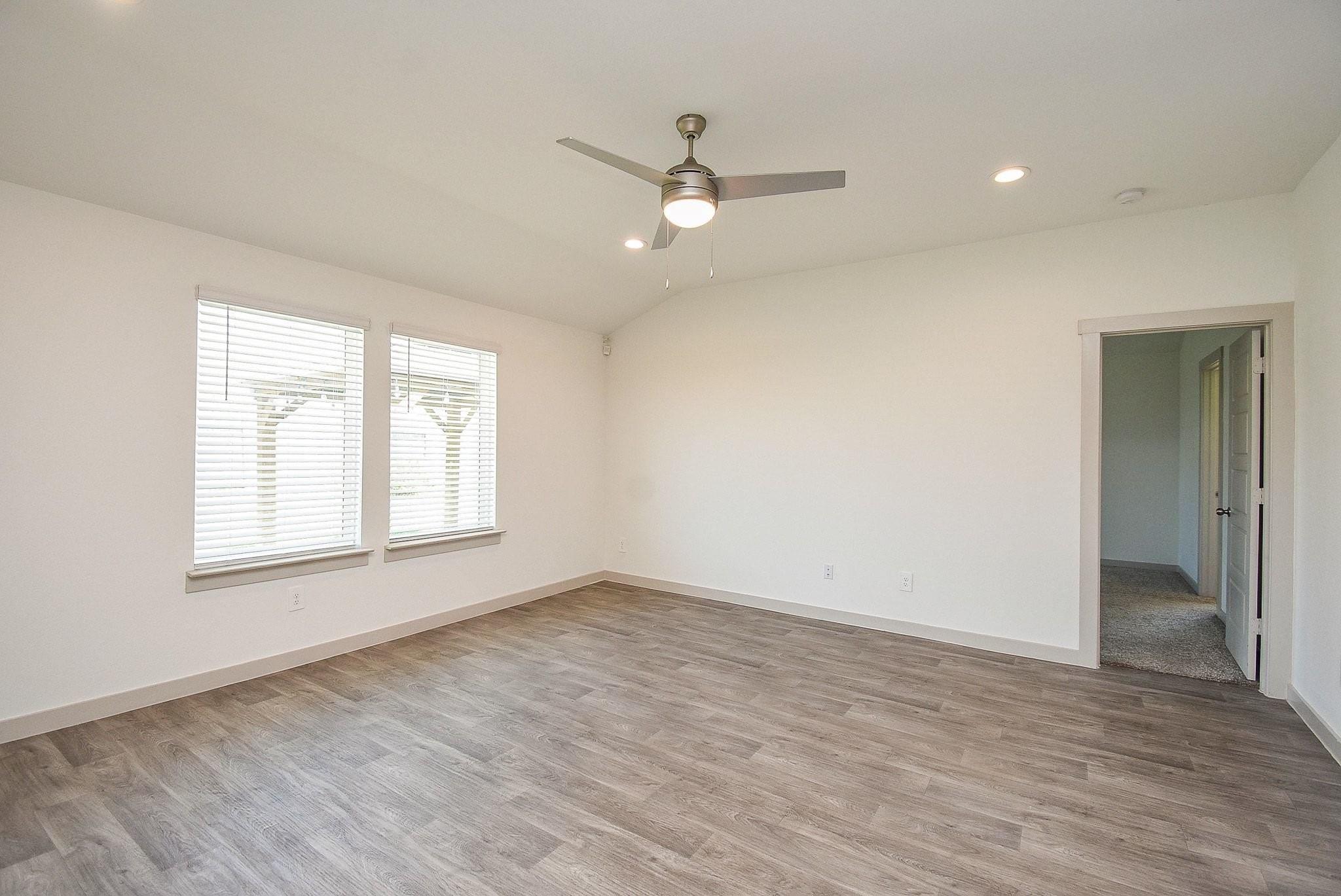 1614 Mountain Echo Drive