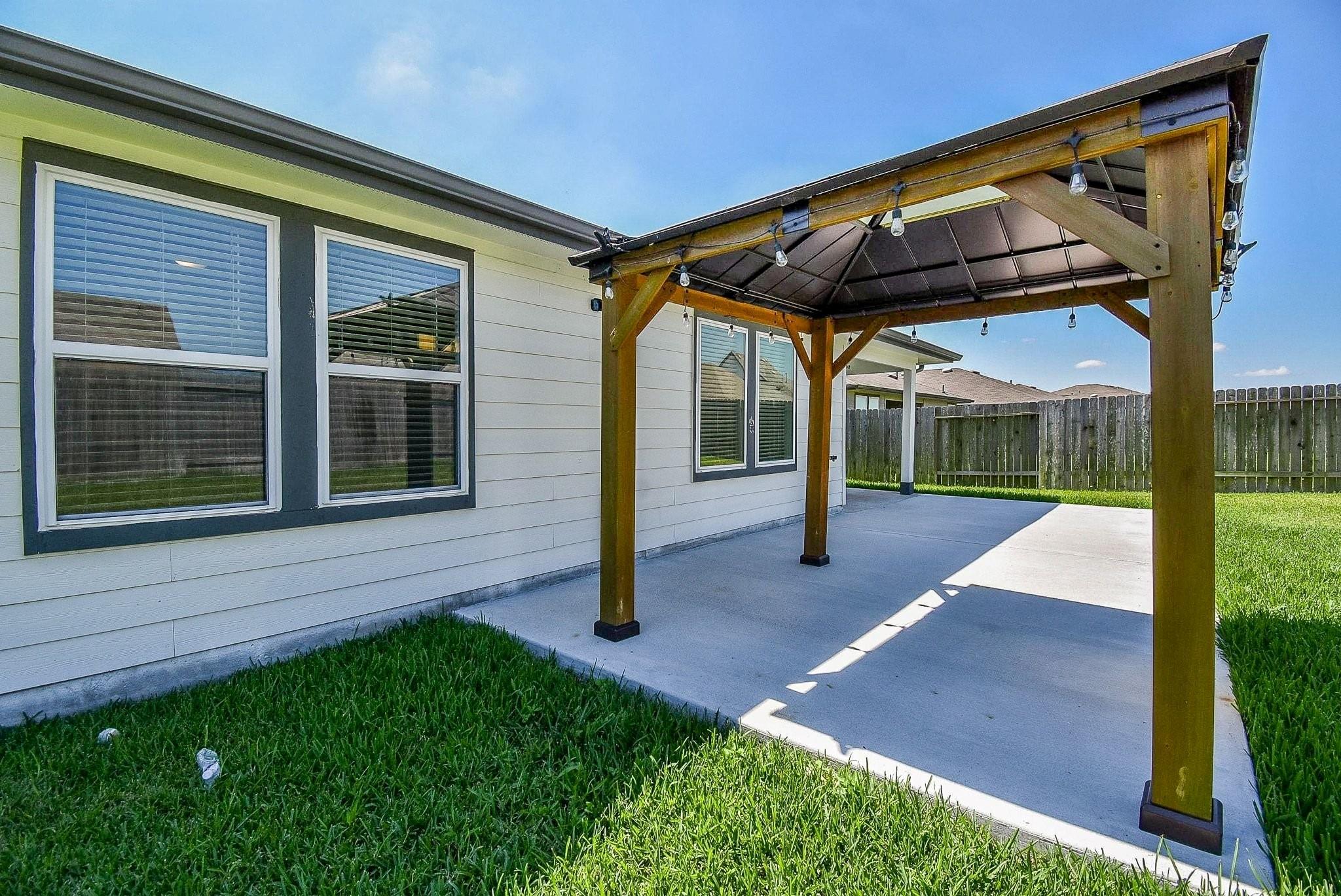1614 Mountain Echo Drive