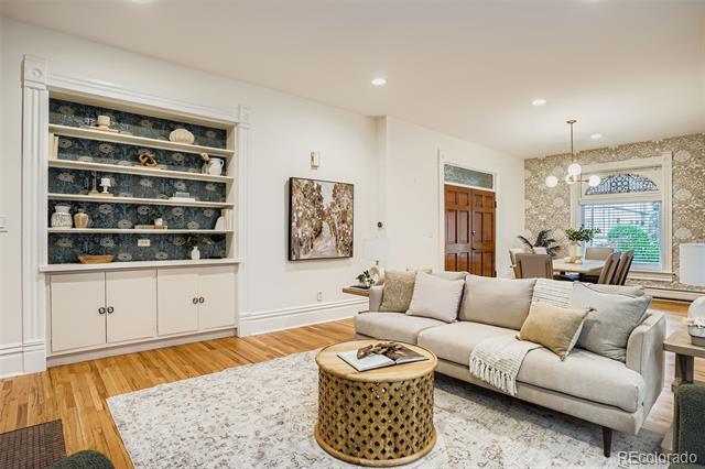 1215 N Emerson Street Unit: A