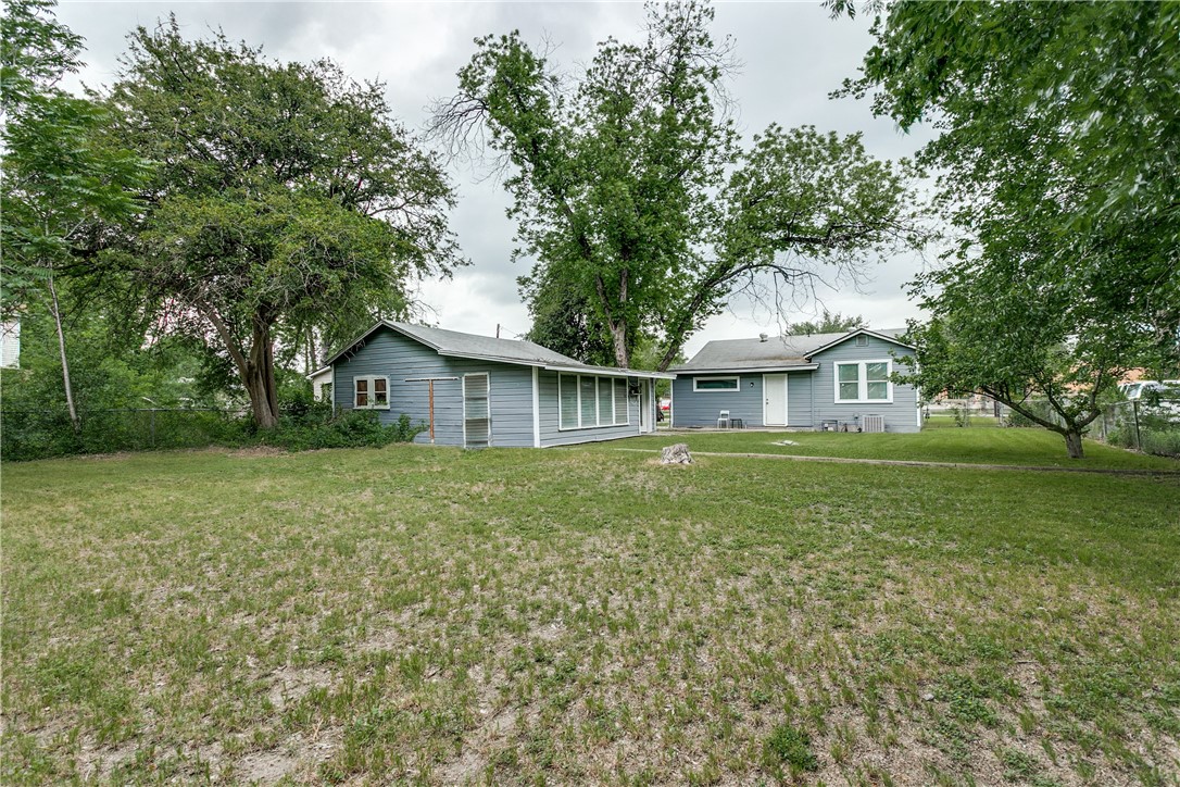 150 E Southcross Blvd